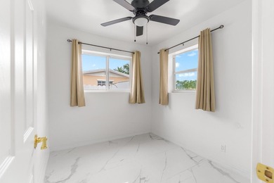 Looking for a home that offers modern updates, outdoor space - photo 27