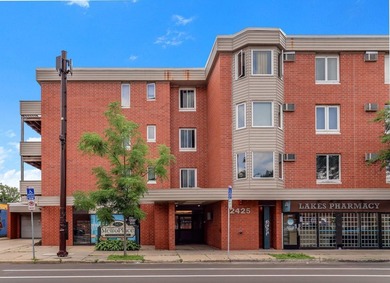 Immaculate and move in ready, unit #303 features the bonus of a - photo 28