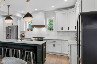RARE NEWLY BUILT (2020) CUSTOM COLONIAL IN THE HEART OF - photo 9