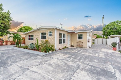 Looking for a home that offers modern updates, outdoor space - photo 36
