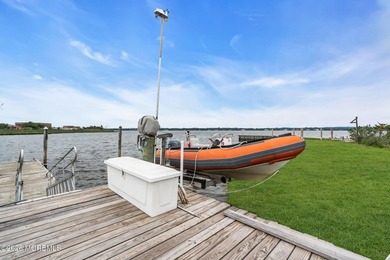 Experience exceptional Jersey Shore luxury in this custom - photo 41