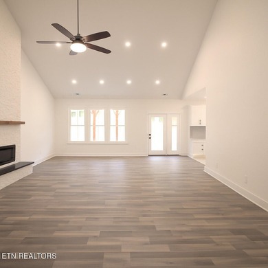 Tellico Village Living - Brand New Craftsman Home with Bonus - photo 6