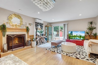 Move in condition Beautifully updated Energy Efficient home! - photo 6
