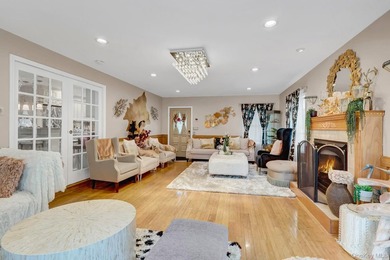 Move in condition Beautifully updated Energy Efficient home! - photo 8