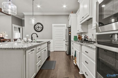 Move-in-ready home in the desirable Canebrake community - photo 11