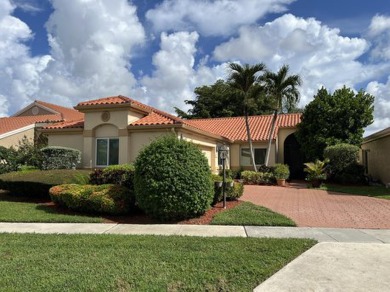 (private lake, pond, creek) Home For Sale in Boca Raton Florida