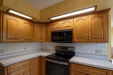 This ranch style home with a walkout basement and an extra-large - photo 20