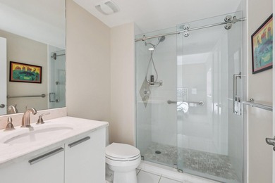 Desirable 14th-floor 3BR/3.5BA residence with expansive ocean - photo 23