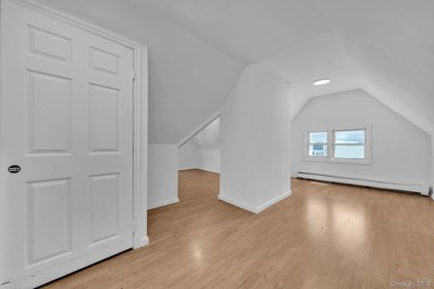 Welcome to this spacious single-family home in the heart of New - photo 25