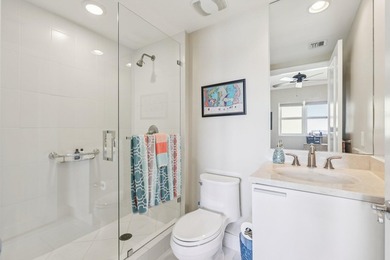 Desirable 14th-floor 3BR/3.5BA residence with expansive ocean - photo 28