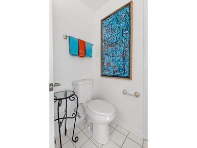 Step into refined living with this stunning 3-bedroom, 2.5-bath - photo 29
