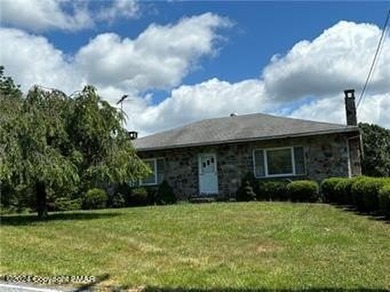 (private lake, pond, coastal) Home Sale Pending in Bangor Pennsylvania