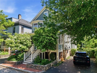 The 6 Brooks Avenue property is ideally located on Aquidneck - photo 3