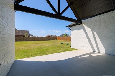 Welcome to a luxury masterpiece by Envision Homes, set - photo 44