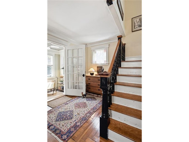 The 6 Brooks Avenue property is ideally located on Aquidneck - photo 8