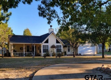 Holly Lake Ranch / Holly Lake Home For Sale in Holly Lake Ranch Texas