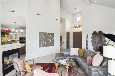 Stunning views, high ceilings and abundant natural light take - photo 6
