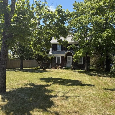 House is Being offered : AS IS* - photo 2
