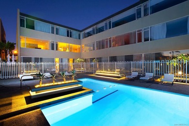 Iconic mid-century modern living at the acclaimed Salomon - photo 6