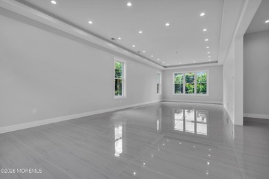 Welcome to The Baron Model. A luxurious home to be built in the - photo 10