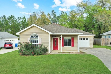 Lake Home For Sale in Wewahitchka, Florida