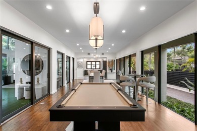 An entertainer's dream in the heart of South Tampa. Tucked away - photo 9