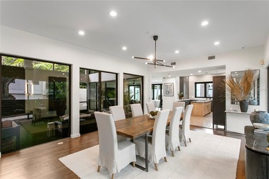 An entertainer's dream in the heart of South Tampa. Tucked away - photo 10