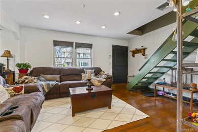 Welcome to this beautifully updated expanded ranch in the heart - photo 11
