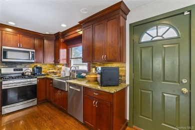 Welcome to this beautifully updated expanded ranch in the heart - photo 14