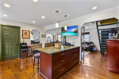 Welcome to this beautifully updated expanded ranch in the heart - photo 19