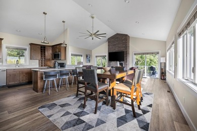 New in 2021, this 4 bedroom, 3 full bath home has stunning Lake - photo 21