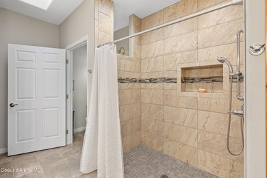 Rare Windy Bay waterfront on Hayden Lake! Private, serene, and