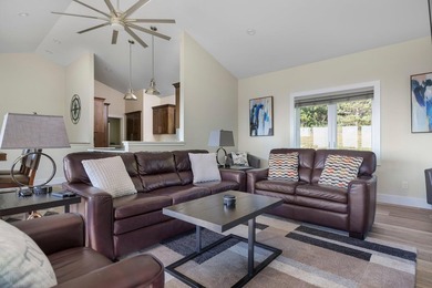 New in 2021, this 4 bedroom, 3 full bath home has stunning Lake - photo 22