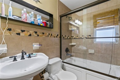 Welcome to this beautifully updated expanded ranch in the heart - photo 22