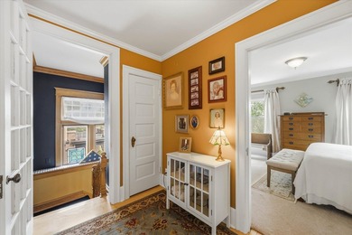 Located in sought-after neighborhood w/ stunning views of Lake - photo 23