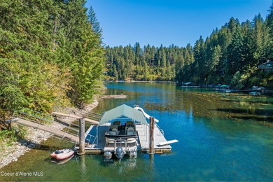 Rare Windy Bay waterfront on Hayden Lake! Private, serene, and