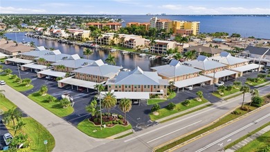 Caloosahatchee River Condo For Sale in Cape Coral Florida
