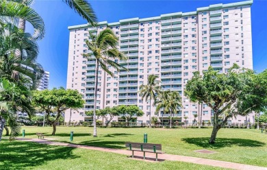 Oahu Island - Salt Lake  Condo For Sale in Honolulu Hawaii