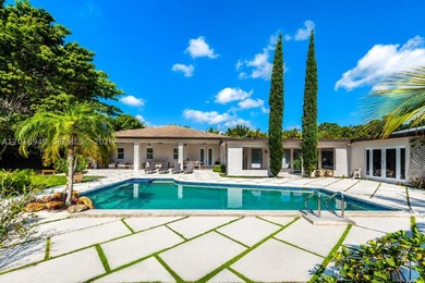An iconic mid-century modern masterpiece by legendary architect - photo 3