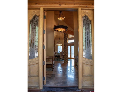 Rebecca Tatum, Sherpa Real Estate, C:,,: EXCEPTIONAL CUSTOM HOME - photo 5