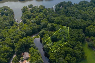 (private lake, pond, coastal) Lot For Sale in Hartfield Virginia