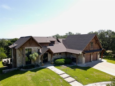 Beautiful 3 Bedroom, 3 and a half bath, custom built home - photo 1