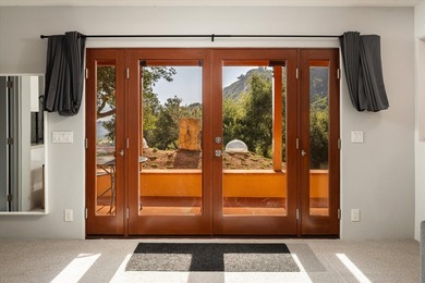 Perched in the foothills of Montecito, this one of a kind 40 - photo 29