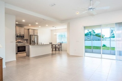 AWESOME NEW HOME OF CONCRETE BLOCKS, located in highly desirable - photo 5