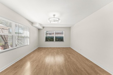 Welcome to a charming quiet townhouse in West Palm Beach - photo 6