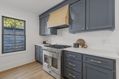 A timeless renovation in the North Central neighborhood of the - photo 14