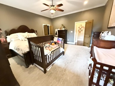 Welcome to 114 Parkside Cove, a home of absolute perfection! - photo 18