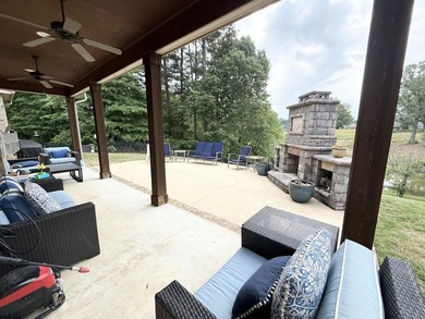 Welcome to 114 Parkside Cove, a home of absolute perfection! - photo 19