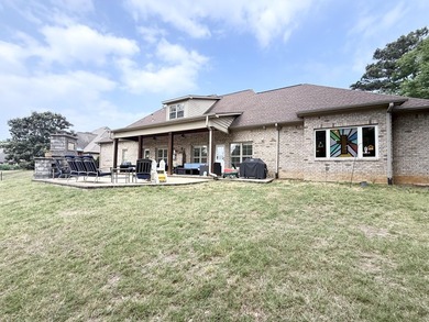 Welcome to 114 Parkside Cove, a home of absolute perfection! - photo 21