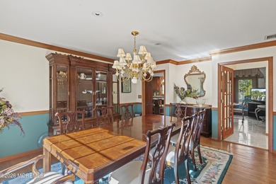 Custom Built 6 Bedroom 5.5 Bath Estate Home on private - photo 23